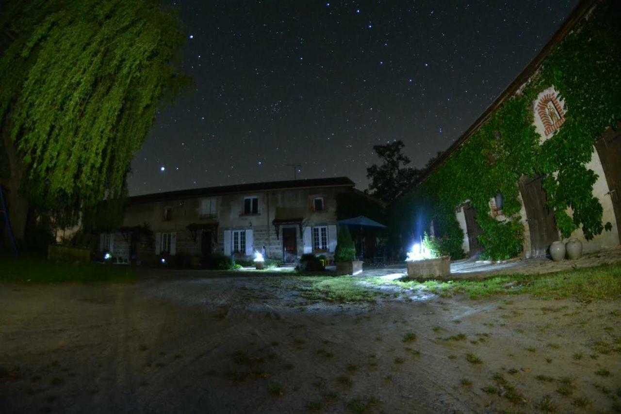 Apartament La Ferme Du Nizon Valeille Zewnętrze zdjęcie
